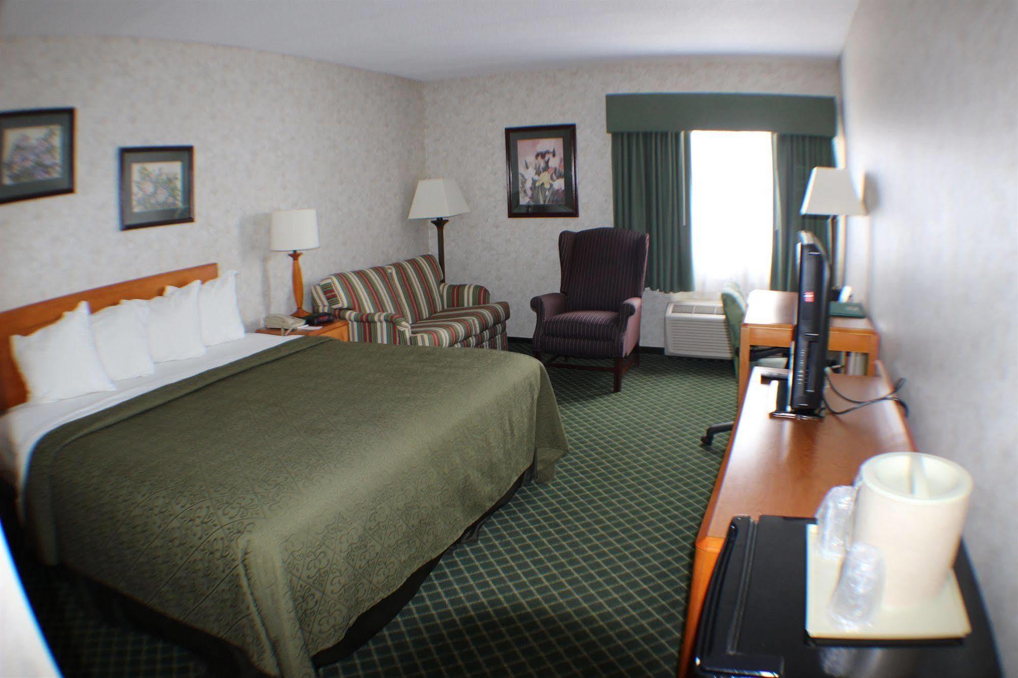 All Seasons Inn & Suites Smithfield Exterior foto